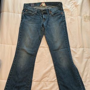 Lucky jeans